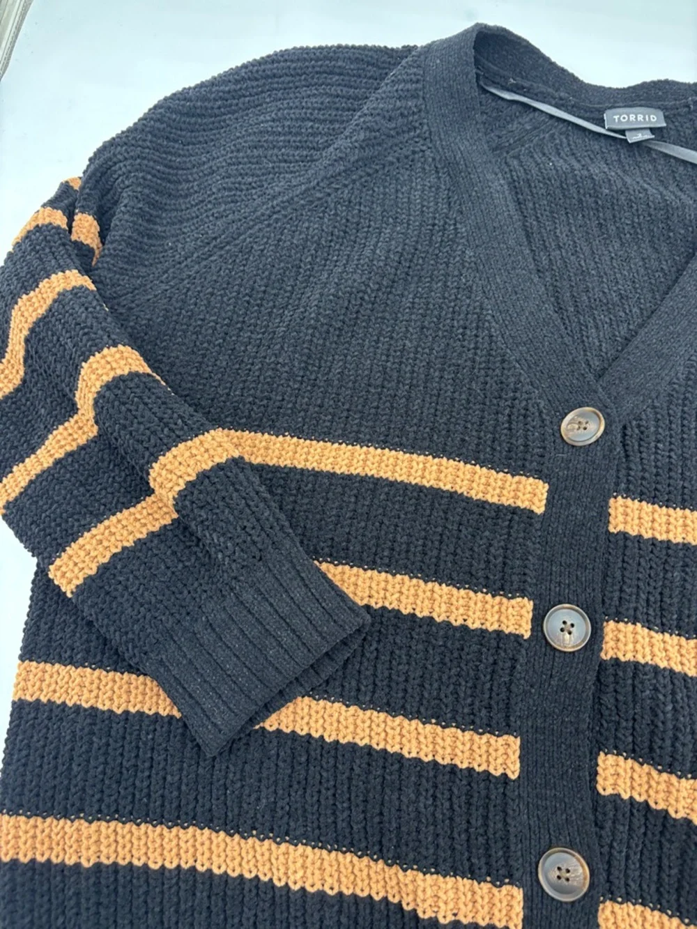 Torrid Chenille V-Neck Cardigan in Deep Black - Picture 3 of 6